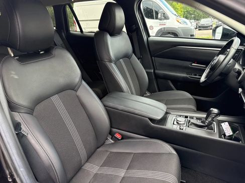Used 2025 MAZDA CX-50 AWD 2.5 S w/ Premium Package image 16
