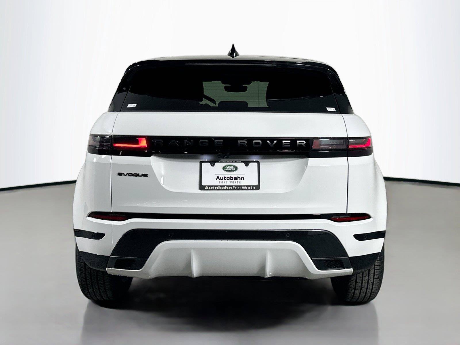 Certified 2026 Land Rover Range Rover Evoque Dynamic SE AWD/4WD image 6