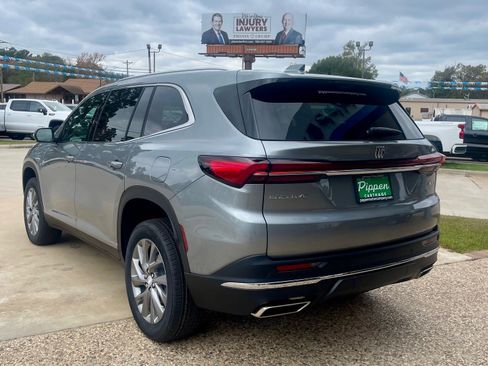 New 2026 Buick Enclave Preferred image 6