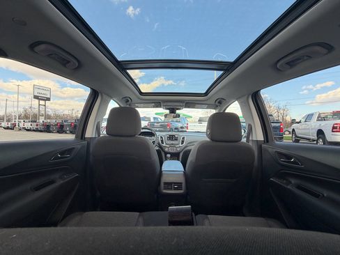 Certified 2023 Chevrolet Equinox LT image 9