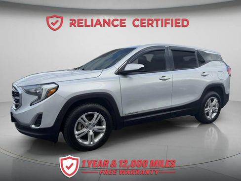 Used 2020 GMC Terrain SLE image 2