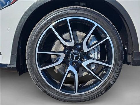 Used 2019 Mercedes-Benz GLC 43 AMG 4MATIC image 27