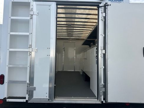 New 2026 Chevrolet Express 4500 w/ Power Convenience Package image 4