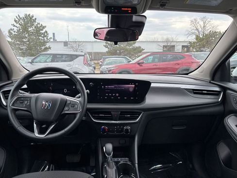 Used 2025 Buick Encore GX Preferred image 33
