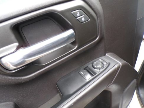 Used 2023 Chevrolet Silverado 1500 W/T w/ WT Value Package image 9