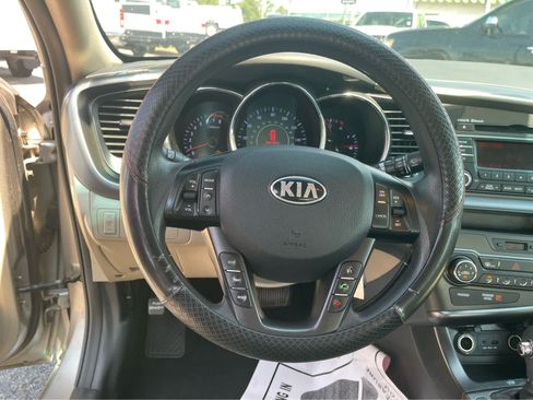 Used 2013 Kia Optima LX FWD image 14
