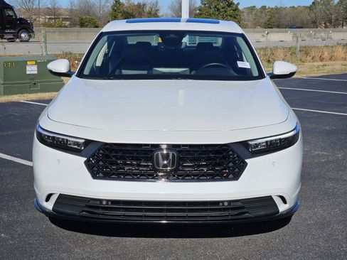 Used 2024 Honda Accord EX-L image 2