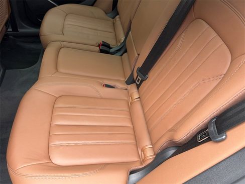 Used 2022 Audi Q5 2.0T Premium image 40