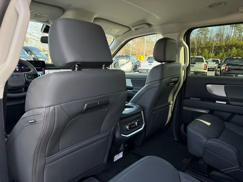 New 2026 Ford Expedition Max Active image 26