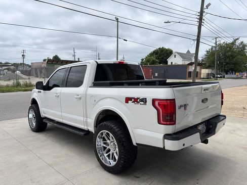Used 2017 Ford F150 Lariat AWD/4WD image 4