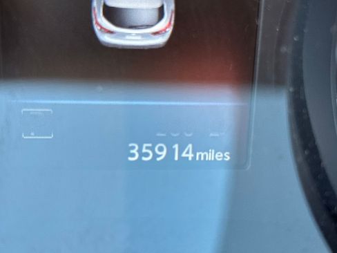 Used 2022 Nissan Rogue Sport SL w/ Premium Package image 27