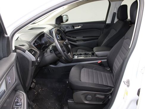 Used 2022 Ford Edge SE w/ Black Appearance Package image 14