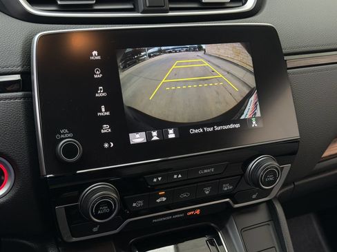 Used 2017 Honda CR-V Touring image 18