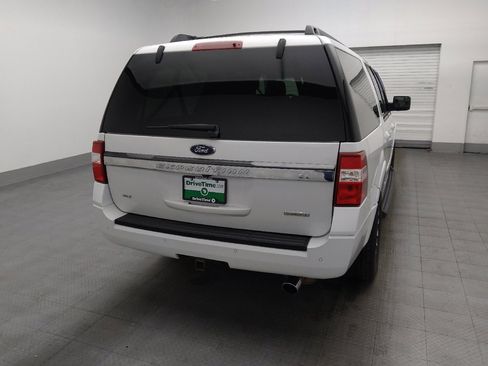 Used 2017 Ford Expedition EL XLT w/ Equipment Group 201A AWD/4WD image 7
