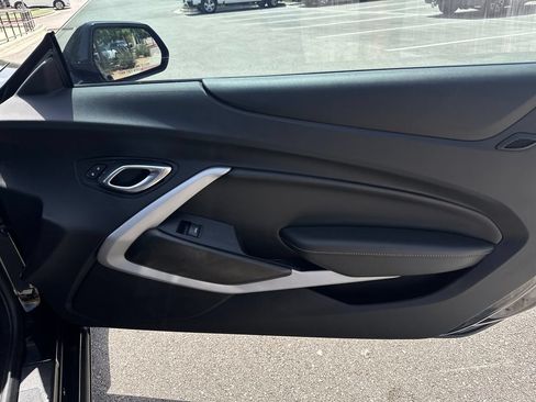 Used 2021 Chevrolet Camaro LT RWD image 29
