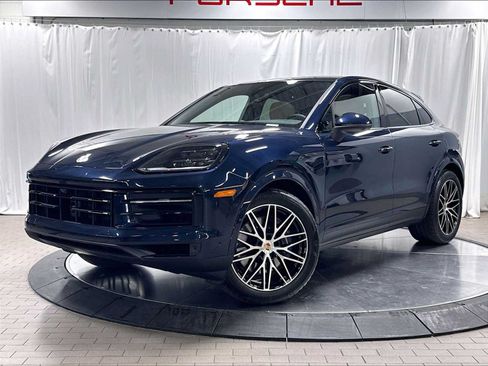 Used 2026 Porsche Cayenne Coupe AWD/4WD image 1