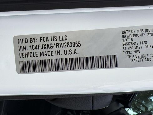 Used 2024 Jeep Wrangler Sport AWD/4WD image 22