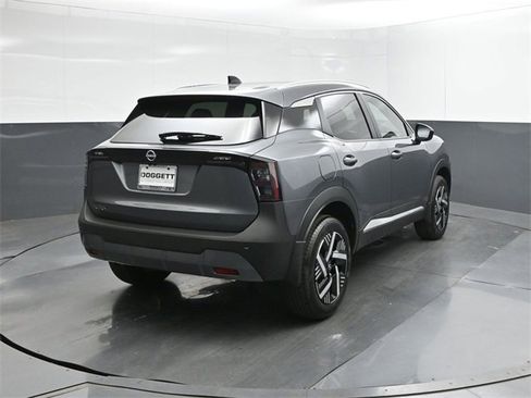 New 2026 Nissan Kicks SV w/ Illumination Package image 11