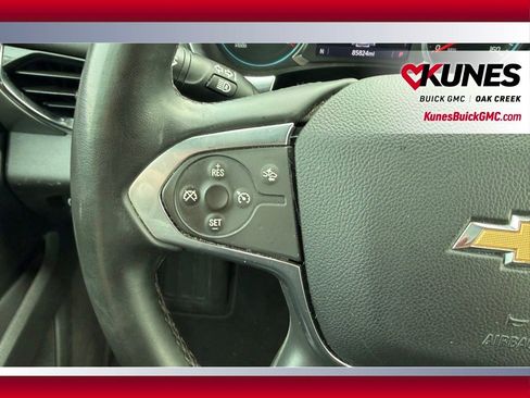 Used 2023 Chevrolet Traverse LT AWD/4WD image 16