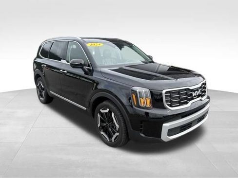 Used 2024 Kia Telluride S w/ S Sunroof Package FWD image 8