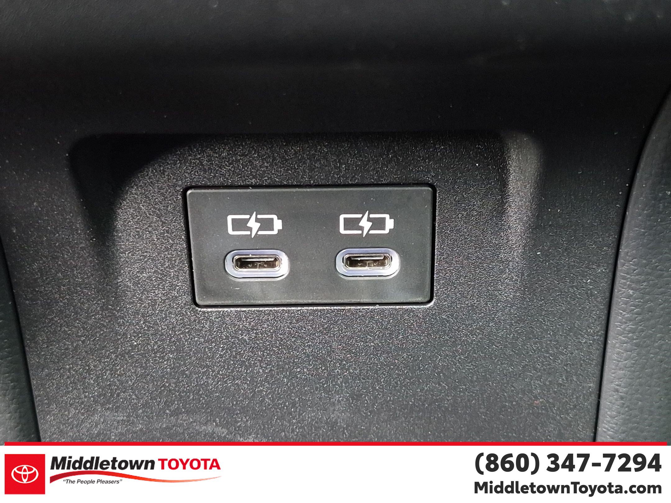 Certified 2023 Toyota Prius LE FWD image 29