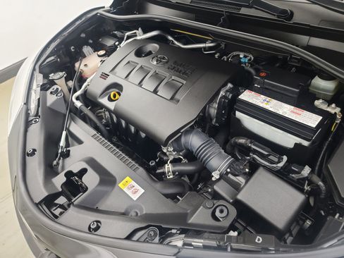 Used 2021 Toyota C-HR Nightshade image 34