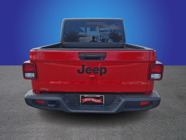 Used 2025 Jeep Gladiator Sport AWD/4WD image 5