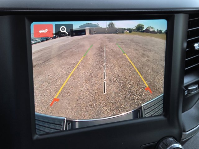 Used 2024 RAM 2500 Tradesman w/ Chrome Appearance Group AWD/4WD image 18