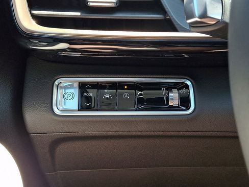 New 2026 Buick Envision Avenir AWD/4WD image 16