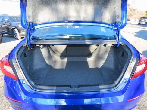 Certified 2022 Honda Accord Sport image 10