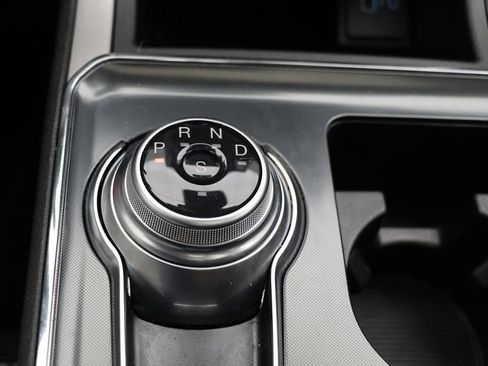 Used 2022 Ford Edge ST-Line image 24