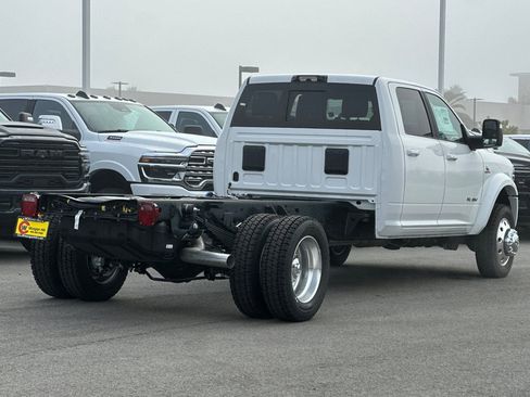 New 2026 RAM 5500 Tradesman w/ Laramie Trim Package image 4