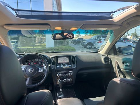 Used 2014 Nissan Maxima 3.5 SV w/ Premium Package image 10