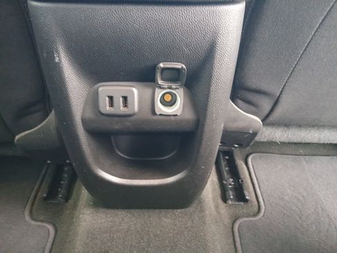 Used 2018 Chevrolet Colorado LT w/ LT Convenience Package AWD/4WD image 62
