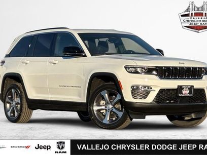New 2025 Jeep Grand Cherokee Limited w/ Luxury Tech Group II