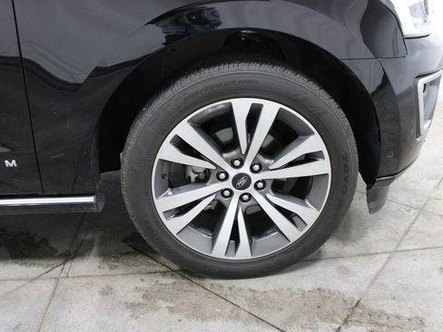 Used 2020 Ford Expedition Platinum RWD image 42