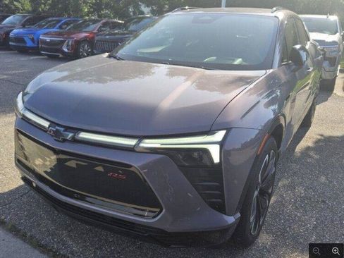 Used 2025 Chevrolet Blazer EV RS AWD/4WD image 1