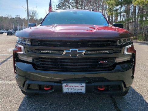 Used 2021 Chevrolet Silverado 1500 LT Trail Boss w/ Convenience Package II AWD/4WD image 9