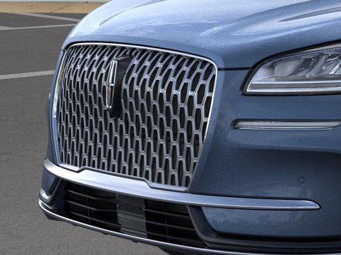 New 2026 Lincoln Corsair Premiere image 17
