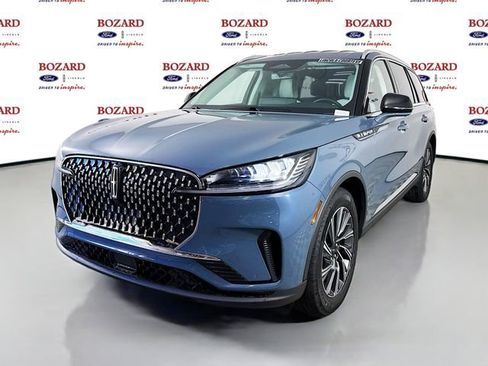 New 2026 Lincoln Aviator 2WD image 4