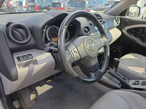 Used 2010 Toyota RAV4 Limited w/ Limited Extra Value Pkg AWD/4WD image 8