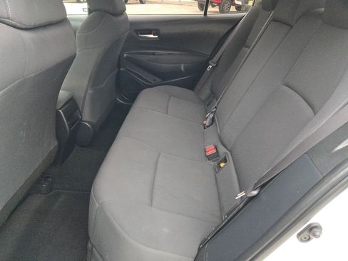 Used 2021 Toyota Corolla LE image 14