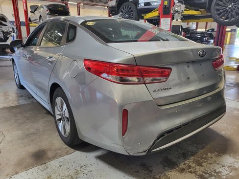 Used 2017 Kia Optima Premium w/ Hybrid Convenience Package FWD image 10