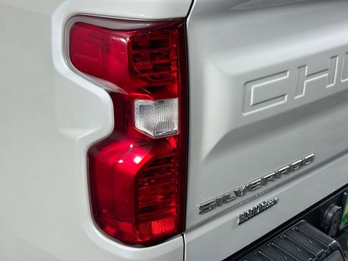 Used 2021 Chevrolet Silverado 1500 LT RWD image 51
