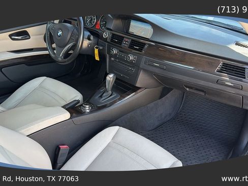 Used 2012 BMW 335i xDrive Coupe AWD/4WD image 25
