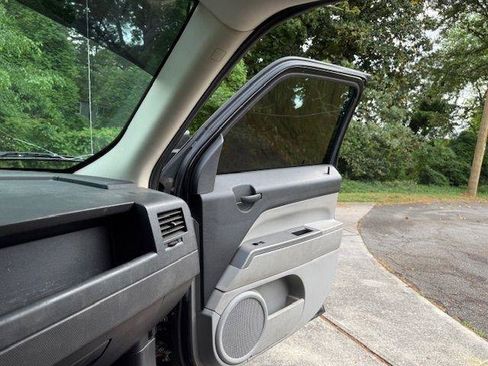 Used 2007 Jeep Patriot Sport w/ PWR Equipment Group AWD/4WD image 22