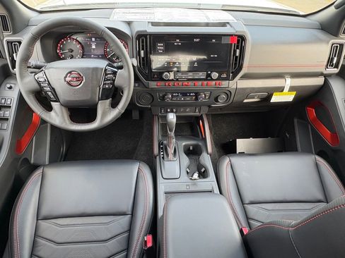 New 2026 Nissan Frontier Pro-X RWD image 9