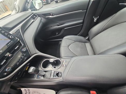 Used 2023 Toyota Camry XSE w/ Navigation Package FWD image 19
