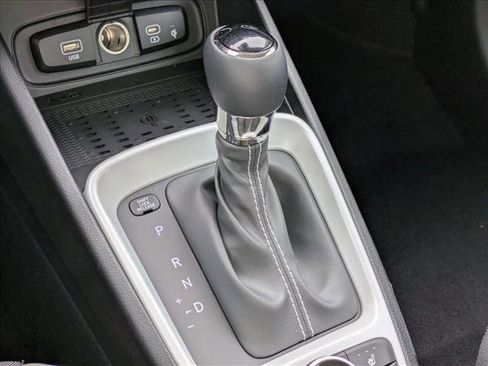 New 2026 Hyundai Venue SEL image 15