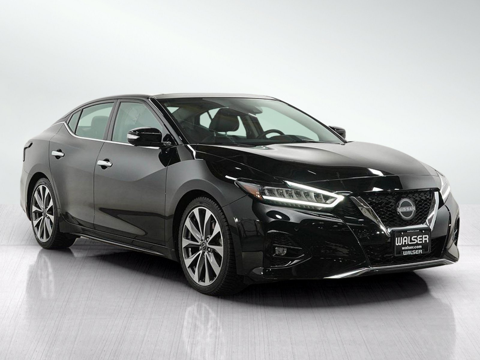 Used 2023 Nissan Maxima Platinum w/ Sport Mat Group FWD image 7